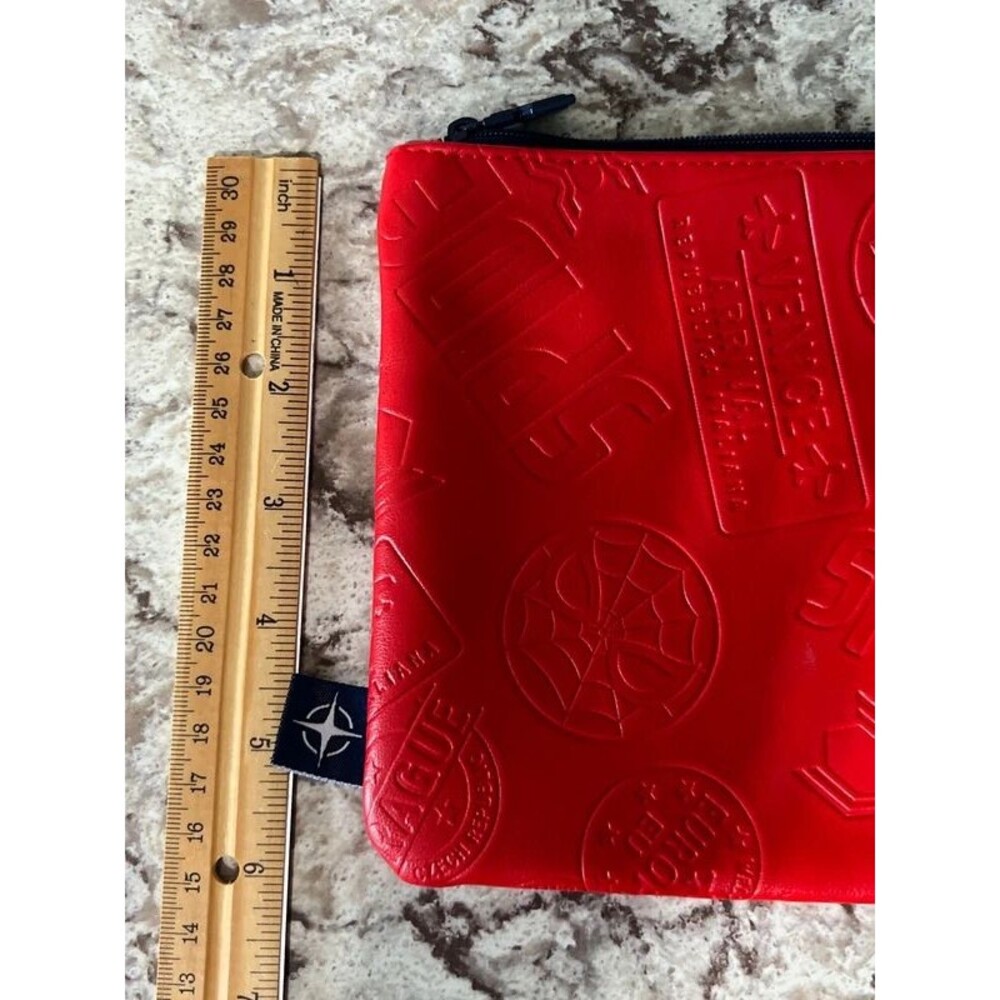 Set of 2 Spider-man Pouches / Marvel Amenity Bags / Geek Chic Red Travel Case / - Picture 8 of 9